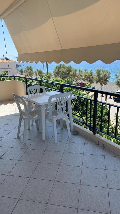 Sindonia Beach Apartment'S Psari Forada Екстериор снимка